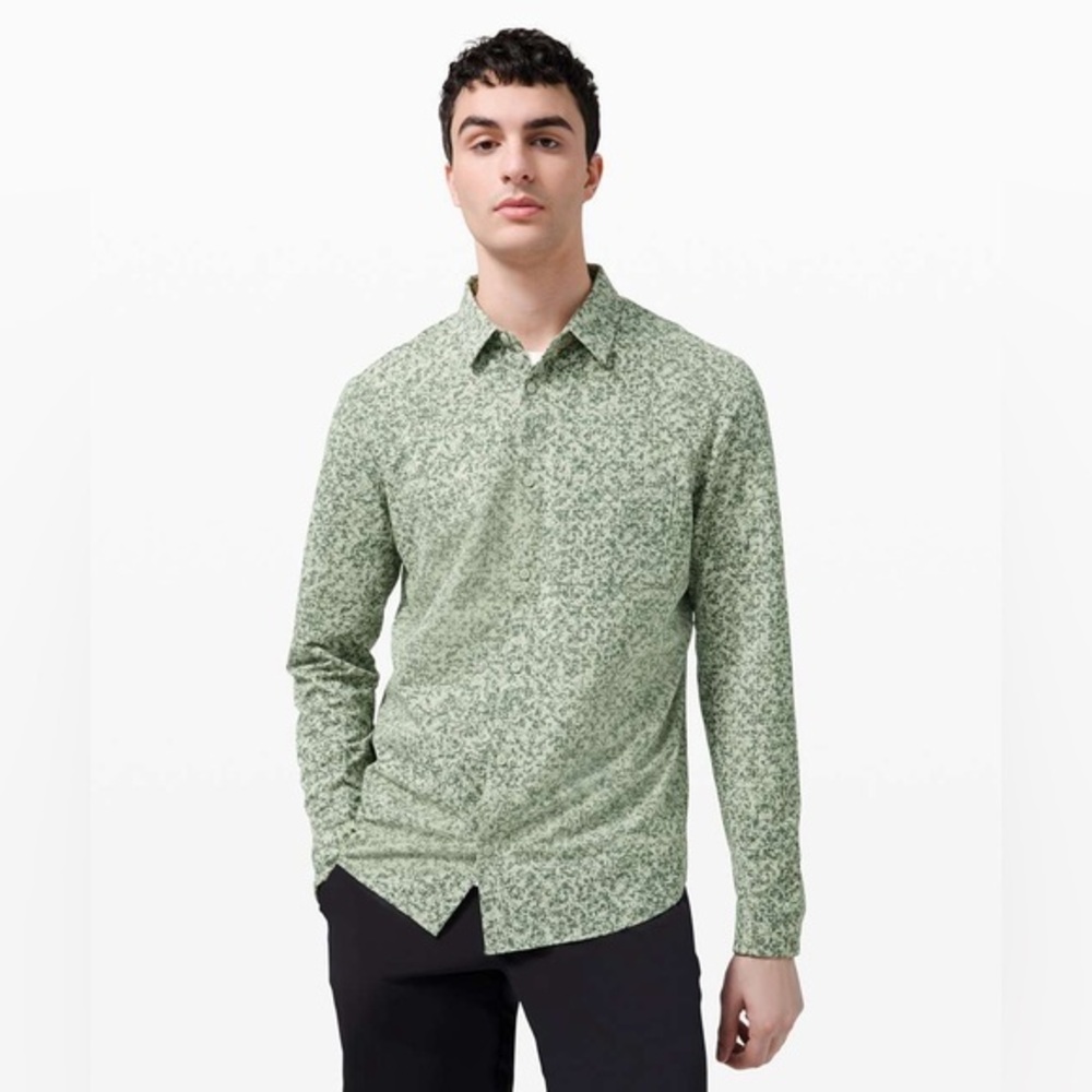 Lululemon Commission Long Sleeve Shirt Green Fern / Smoked Spruce Small